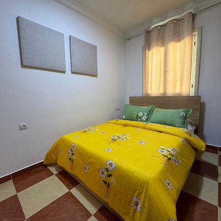 Tétouan Joli Appart Avec Terrasse Au Centre Ville מראה חיצוני תמונה