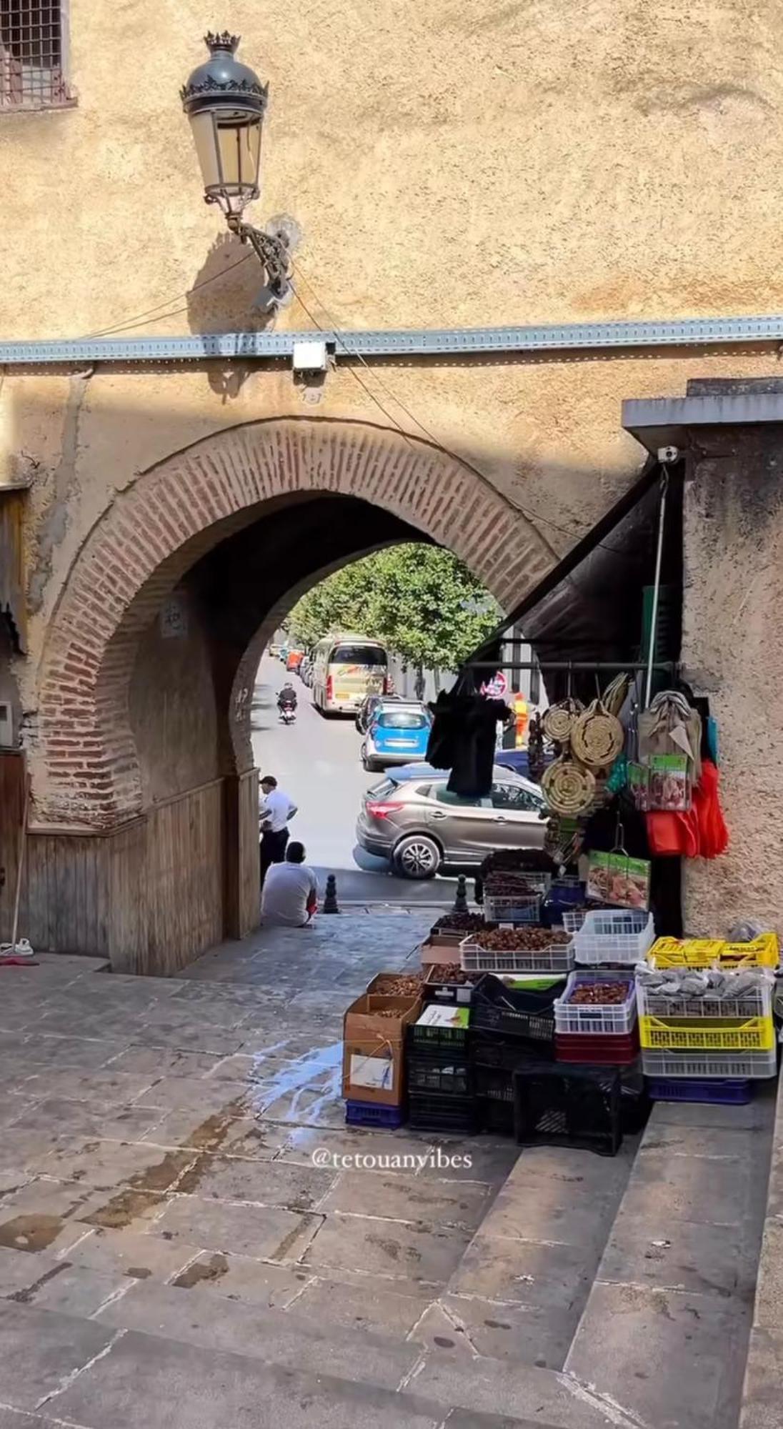 Tétouan Joli Appart Avec Terrasse Au Centre Ville מראה חיצוני תמונה