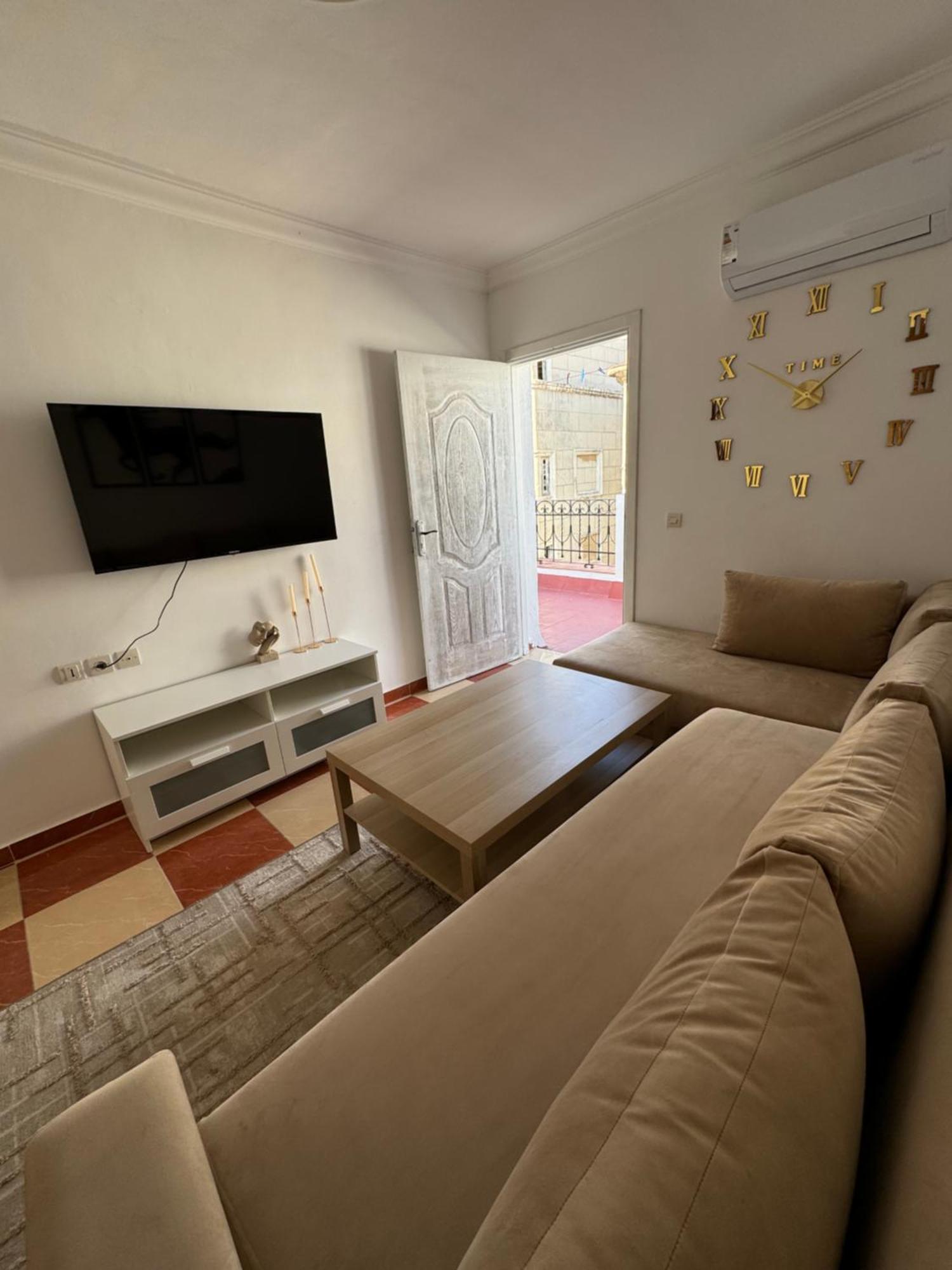 Tétouan Joli Appart Avec Terrasse Au Centre Ville מראה חיצוני תמונה