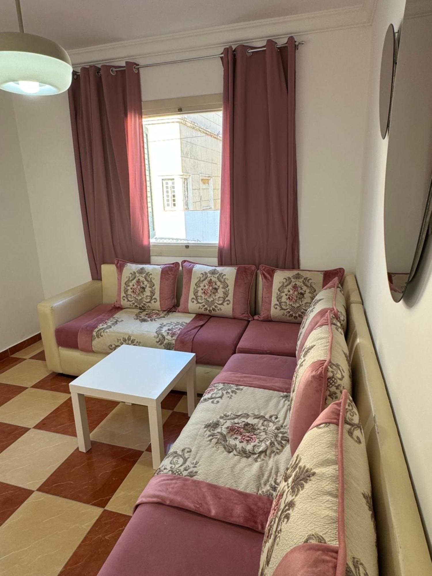 Tétouan Joli Appart Avec Terrasse Au Centre Ville מראה חיצוני תמונה