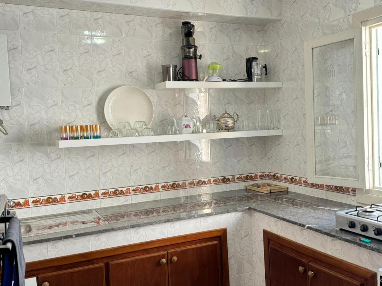 Tétouan Joli Appart Avec Terrasse Au Centre Ville מראה חיצוני תמונה
