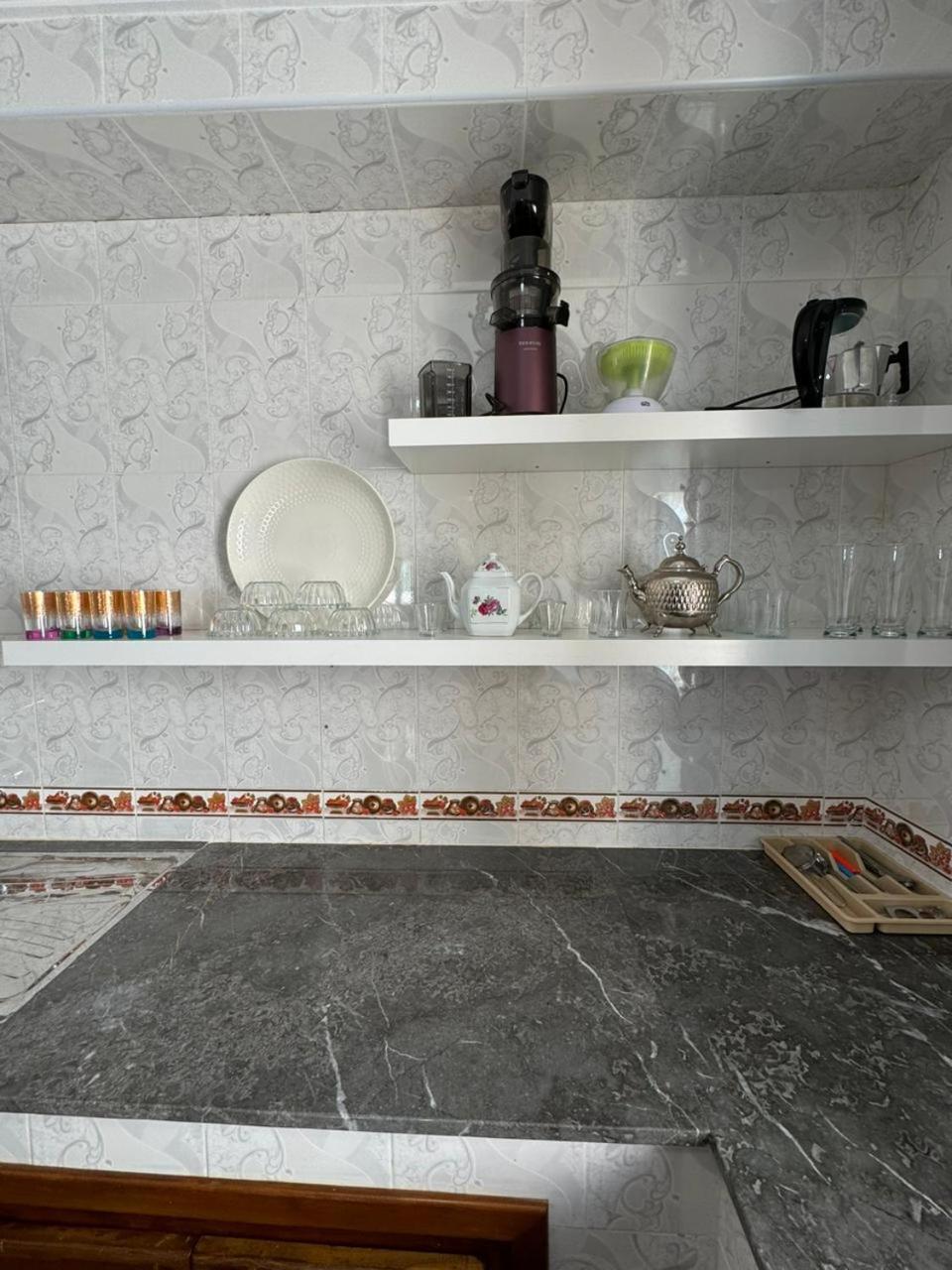 Tétouan Joli Appart Avec Terrasse Au Centre Ville מראה חיצוני תמונה